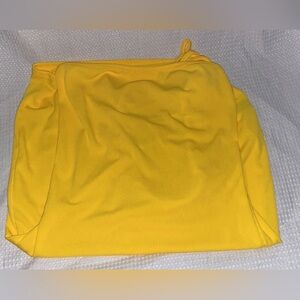 Yellow dress